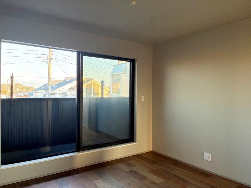 鎌倉市西鎌倉二丁目の売買物件/【A棟】2階主寝室。B棟と同じくWICがあります。