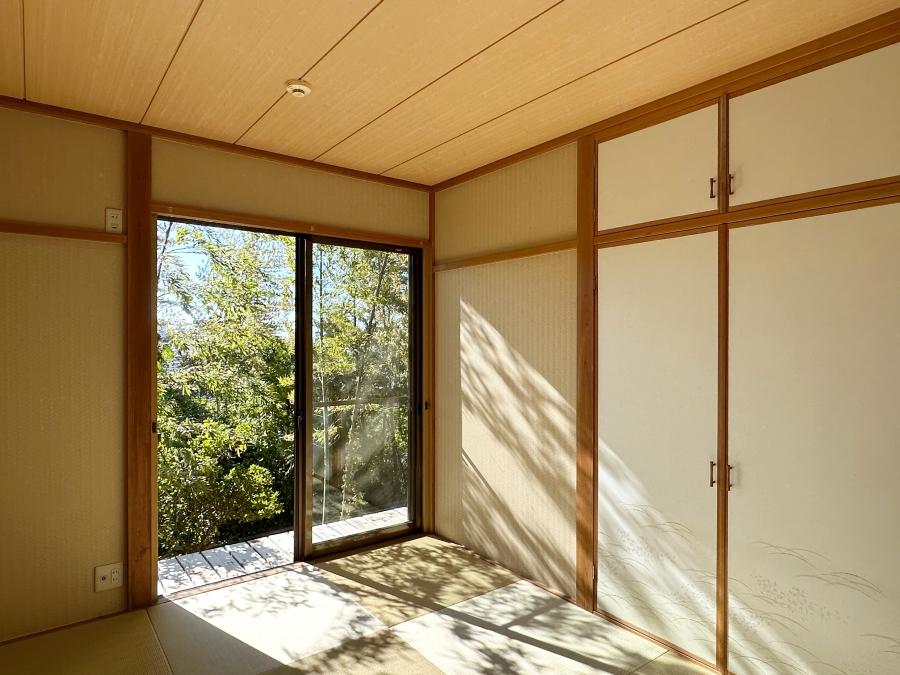 藤沢市大鋸三丁目の売買物件/和室｜畳にゴロンとして緑を眺めるのもいいですね