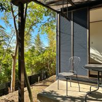 藤沢市大鋸三丁目の売買物件/敷地｜虫の少ない時期は日中ずっとここで過ごしていそう