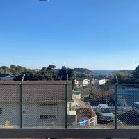 鎌倉市腰越五丁目の売買物件/周辺環境│「目白山下」駅からは海が見えます