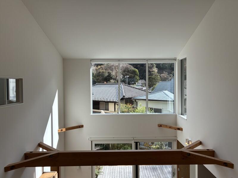 鎌倉市西御門一丁目の賃貸物件/ハイサイドライトがいい