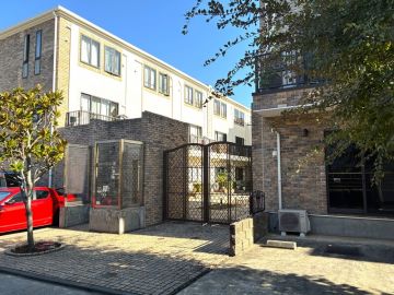 逗子市新宿二丁目の売買物件/海の近くの気ままなベース-改装素材- 