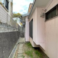 横須賀市森崎三丁目の賃貸物件/庭はぐるっと一周できます