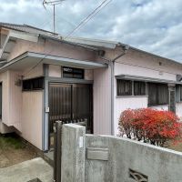 横須賀市森崎三丁目の賃貸物件/うすいピンク色の平屋。かわいらしい