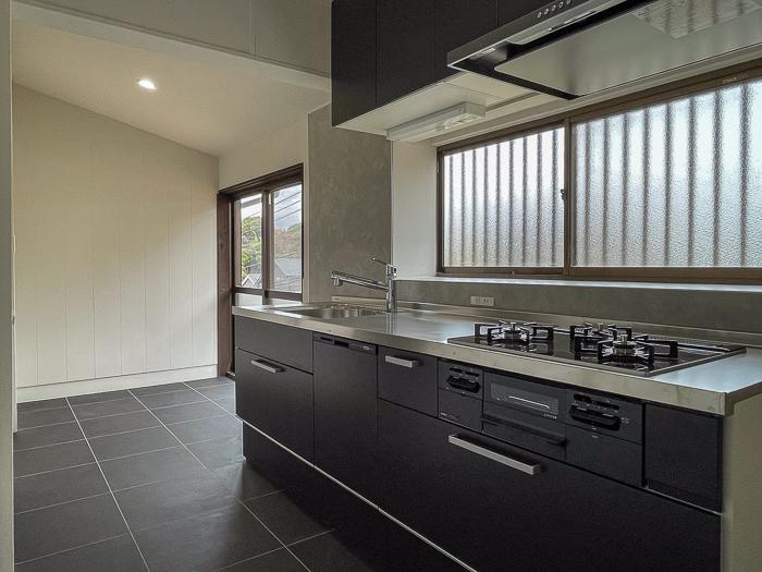 横須賀市森崎三丁目の賃貸物件/ガスレンジは３つ口