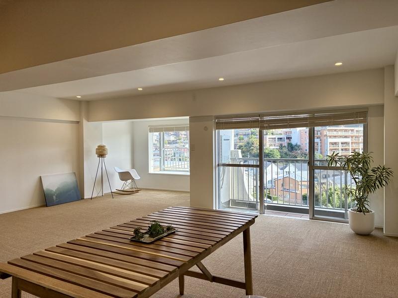 三浦郡葉山町一色の売買物件/LDK