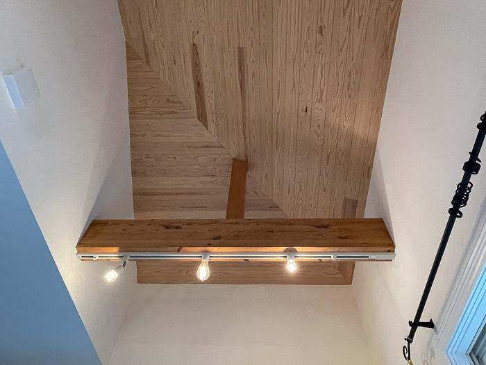 鎌倉市台の売買物件/リビング天井