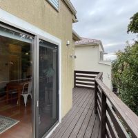 鎌倉市台の売買物件/リビングとデッキの関係