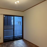 藤沢市本鵠沼二丁目の賃貸物件/1階の洋室。ここがベッドルームになりそうです