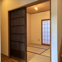 藤沢市本鵠沼二丁目の賃貸物件/1階の和室は、玄関からも近く趣があります