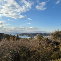 逗子市桜山七丁目の賃貸物件/家のすぐ傍からの眺望。奥に江の島が見えます。