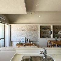 藤沢市善行坂一丁目の売買物件/リビングダイニング｜天井の高さが違うのでなんとなくゾーニングされています