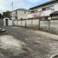 鎌倉市大町二丁目の賃貸物件/駐車場は2025年12月25日時点で1台分のみ空きありです。