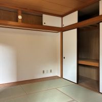 藤沢市本鵠沼二丁目の賃貸物件/和室｜収納がたっぷりです。