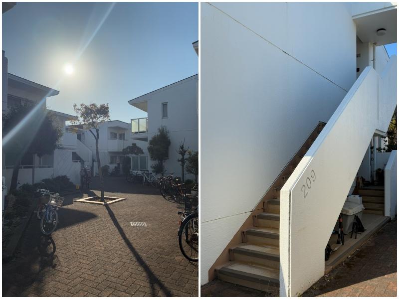 藤沢市辻堂六丁目の賃貸物件/共用部｜自転車や子どもの遊び道具などがゆるく置かれています。階段はこの部屋専用