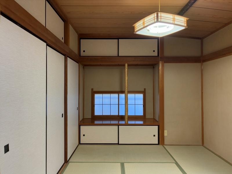 鎌倉市材木座三丁目の賃貸物件/和室｜収納もたっぷり。冬はこたつで蜜柑、家族団欒の時間を過ごしたくなります