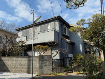 鎌倉市材木座三丁目の賃貸物件/開けた先はブルーの隠れ家