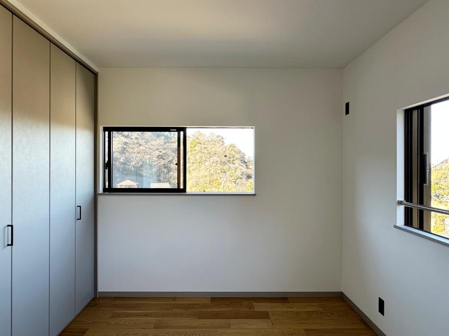 鎌倉市笛田六丁目の売買物件/2階洋室その2｜この部屋は家族で取り合いになりそうです