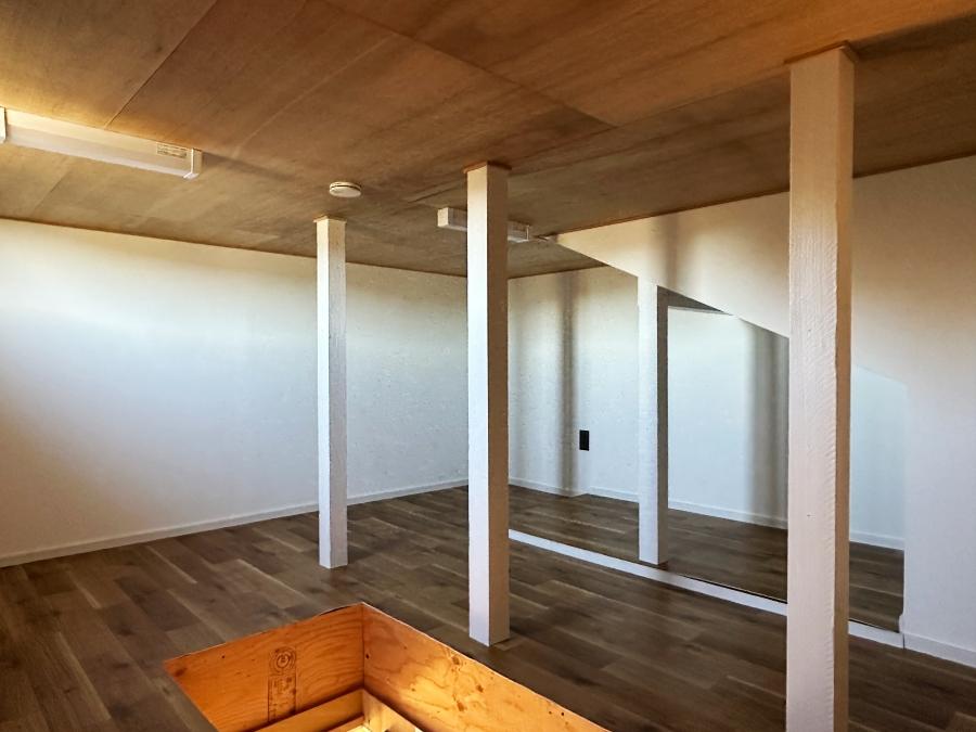 鎌倉市笛田六丁目の売買物件/小屋裏収納｜各部屋に収納はありますが、かさばる系の登山系グッズはここにまとめてしまいましょう