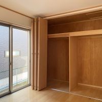 藤沢市藤沢一丁目の賃貸物件/洋室4.5帖│寝室にするならこの部屋でしょうか、大きな押し入れ収納もあります