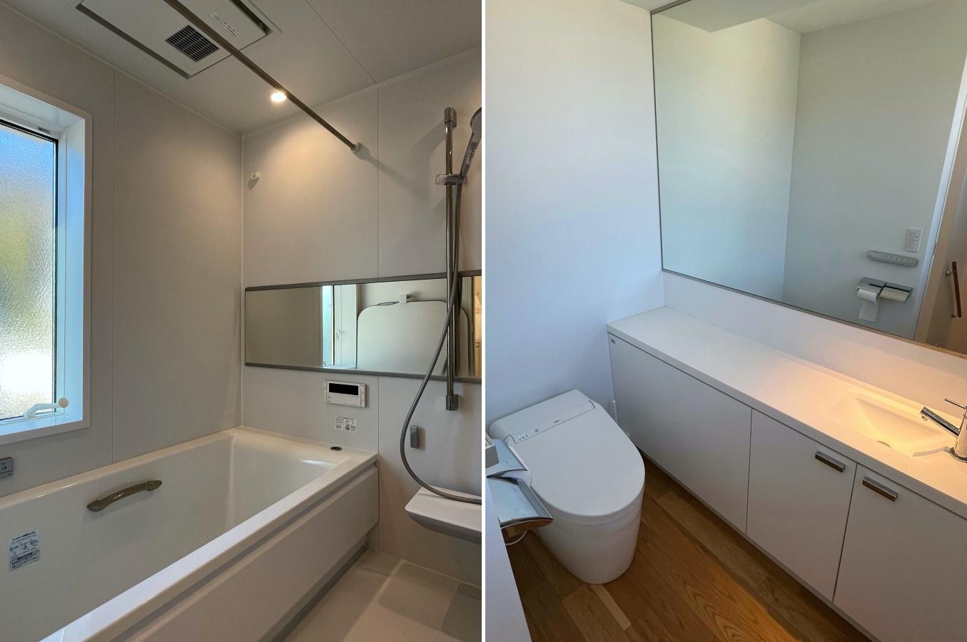 鎌倉市坂ノ下の売買物件/左：浴室には窓があり｜右：トイレは1,3階にそれぞれあります