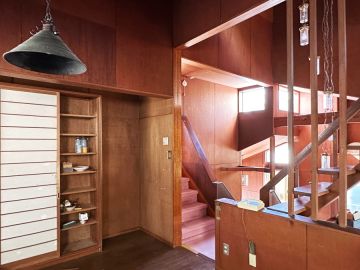 鎌倉市七里ガ浜東五丁目の売買物件/枝分かれする家