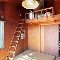 鎌倉市七里ガ浜東五丁目の売買物件/2階和室｜梯子からロフトへ。なんとなく山小屋感があります