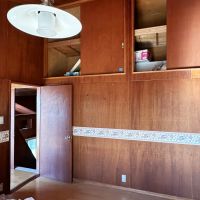 鎌倉市七里ガ浜東五丁目の売買物件/2階洋室｜かなり高い位置にも収納がたくさん