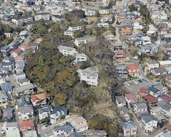 鎌倉市津西の売買物件/建物は整列していないのです