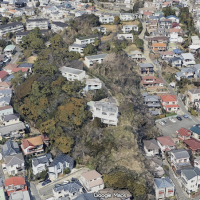 鎌倉市津西の売買物件/建物は整列していないのです