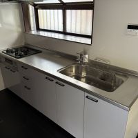 鎌倉市長谷五丁目の賃貸物件/キッチンは3口ガスコンロ（プロパンガス）です