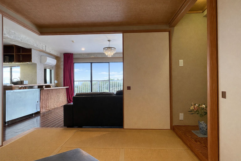 足柄下郡湯河原町吉浜の売買物件/和室側から眺め