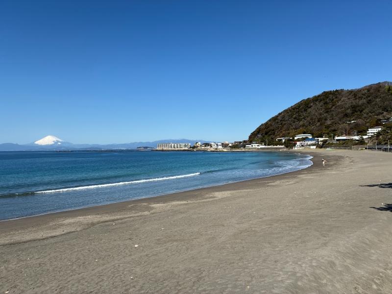 三浦郡葉山町一色の賃貸物件/近隣｜物件から徒歩3分でこの景色。贅沢な立地です