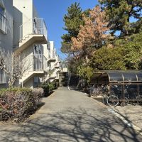 藤沢市辻堂太平台二丁目の売買物件/自転車置場もゆったりと