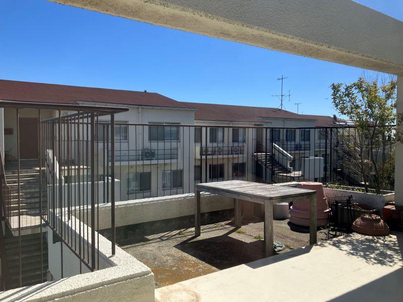 平塚市唐ケ原の売買物件/ルーフバルコニー｜天気がいい時はLDの延長として使えそう。