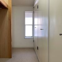 鎌倉市長谷一丁目の売買物件/2階寝室につながるウォークインクローゼット