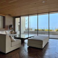 横須賀市秋谷一丁目の賃貸物件/共用部分｜エントランスホール｜こうした共用部も素敵なマンションです