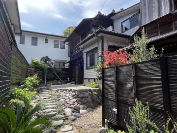 鎌倉市坂ノ下の賃貸物件/奥の屋敷