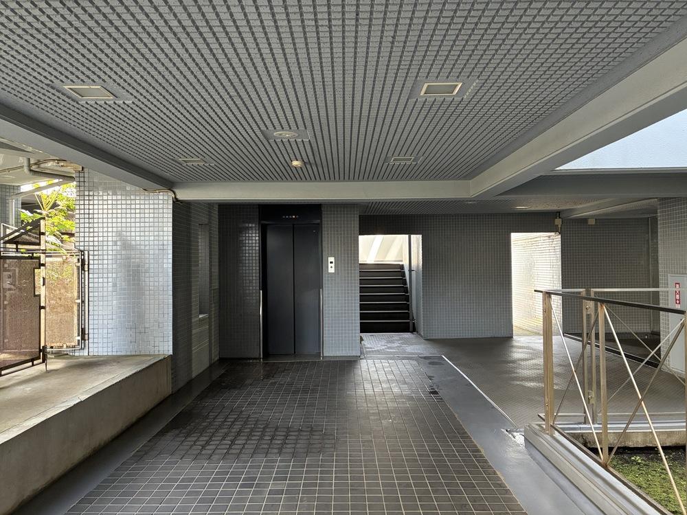 鎌倉市由比ガ浜三丁目の賃貸物件/マンション共用部