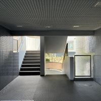 鎌倉市由比ガ浜三丁目の賃貸物件/マンション共用部（エレベーターもありますが、階段もよい）