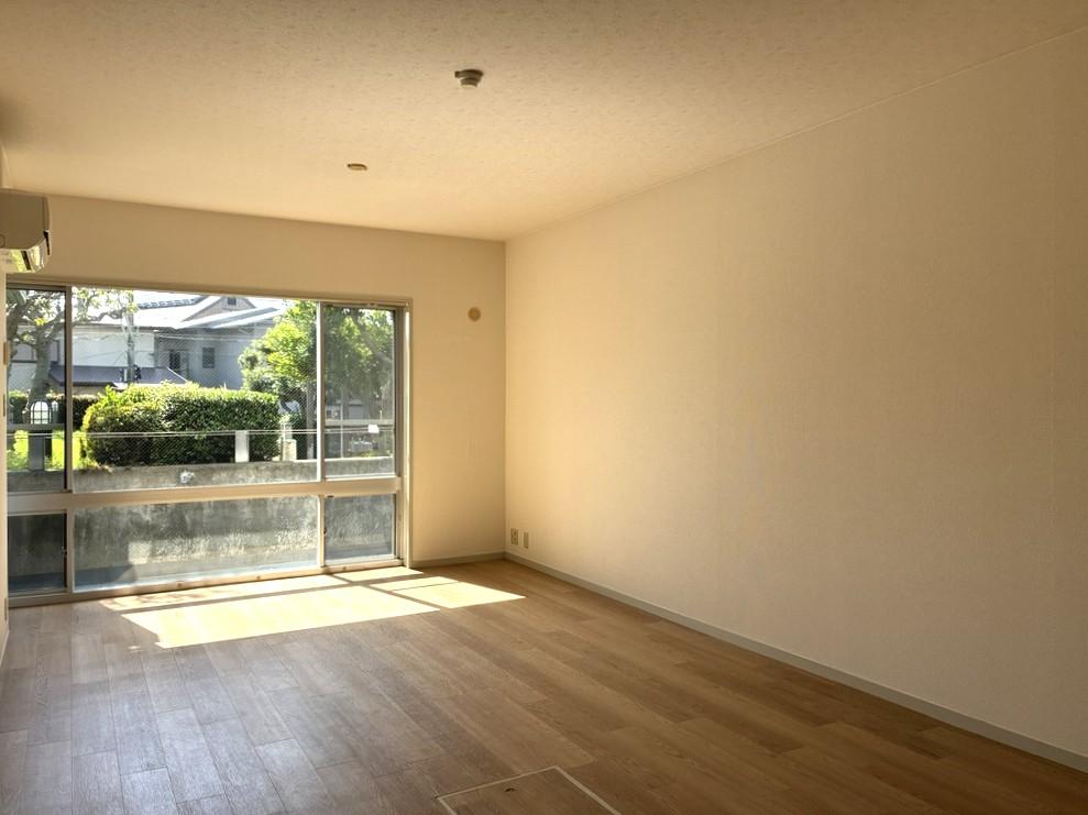 鎌倉市由比ガ浜三丁目の賃貸物件/【1階】リビング