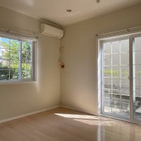 茅ヶ崎市東海岸一丁目の賃貸物件/ 1階洋室は２面彩光