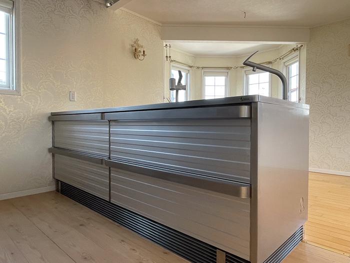 茅ヶ崎市東海岸一丁目の賃貸物件/アイランド型キッチンです