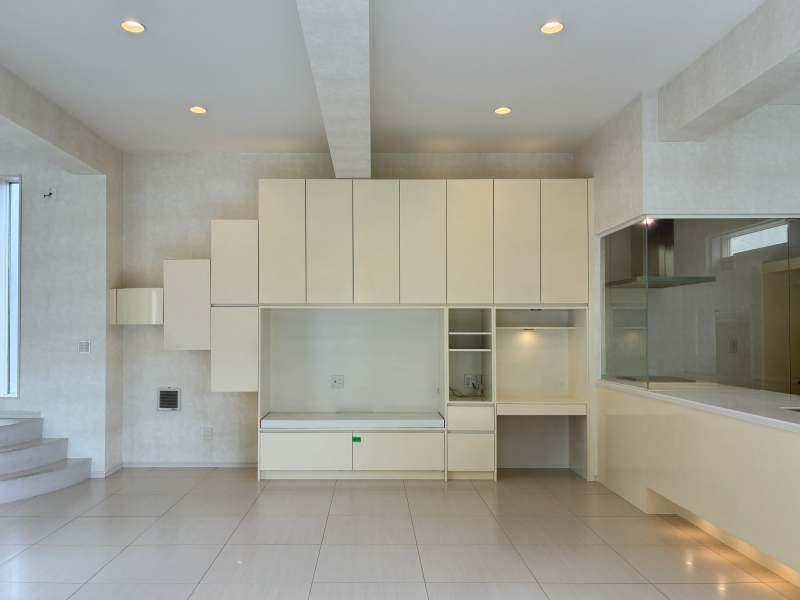 鎌倉市笛田五丁目の売買物件/LDK｜備え付けの収納がたっぷり