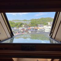 逗子市桜山五丁目の売買物件/3階天窓はベルックス。大きく開きます。