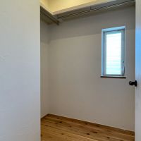 逗子市桜山五丁目の売買物件/1階のウォークインクローゼット