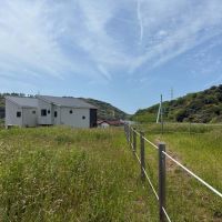 三浦郡葉山町木古庭の売買物件/各区画は杭とロープで敷地分けをされています