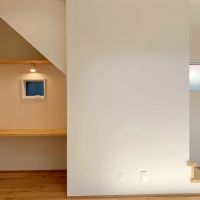 藤沢市辻堂五丁目の売買物件/階段下には、作業スペース│子どもが帰ってきたら宿題をする場所になりそう