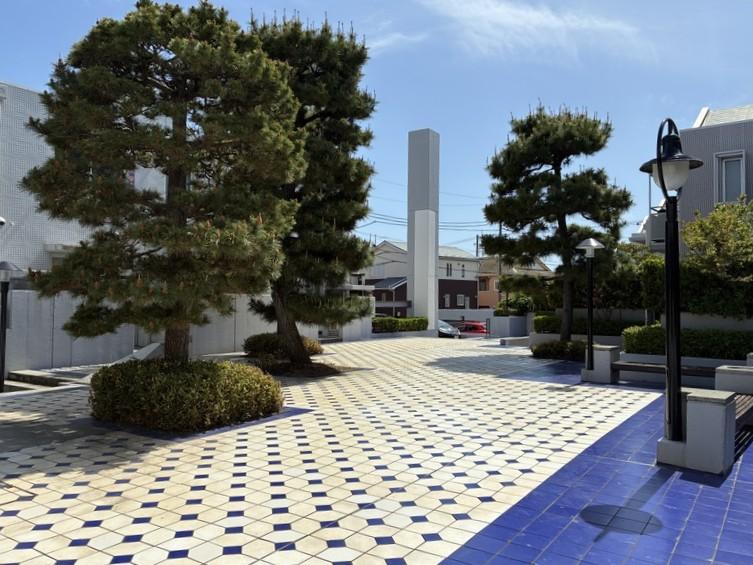 藤沢市辻堂東海岸二丁目の売買物件/共用部｜中庭的な部分