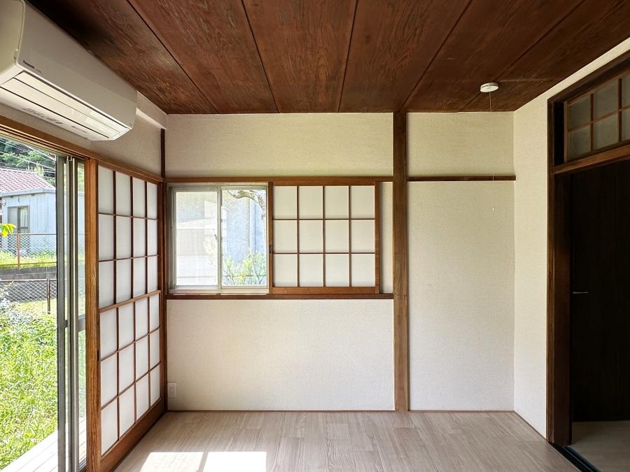 鎌倉市十二所の賃貸物件/洋室その1｜陽射しが気持ちいいんです
